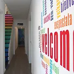 Uau *