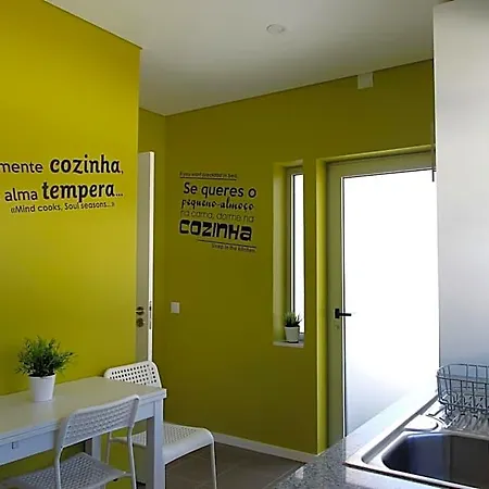 Hostel Uau