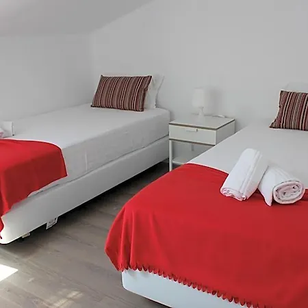 Uau Hostel *