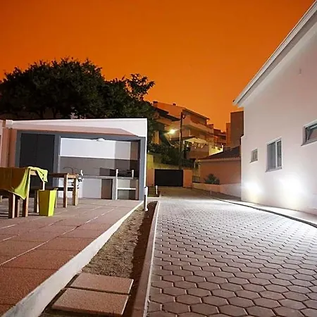 Uau Hostel Figueira da Foz