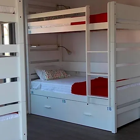 Hostel Uau